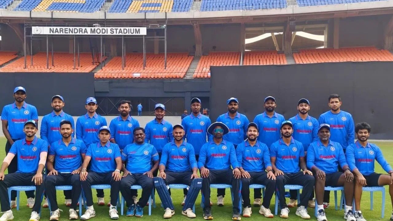 पांडिचेरी में अंडर-19 टीम के मुख्य कोच पर हमले के मामले में कार्रवाई करेगा बीसीसीसीआई 1 1765287064946 cap team