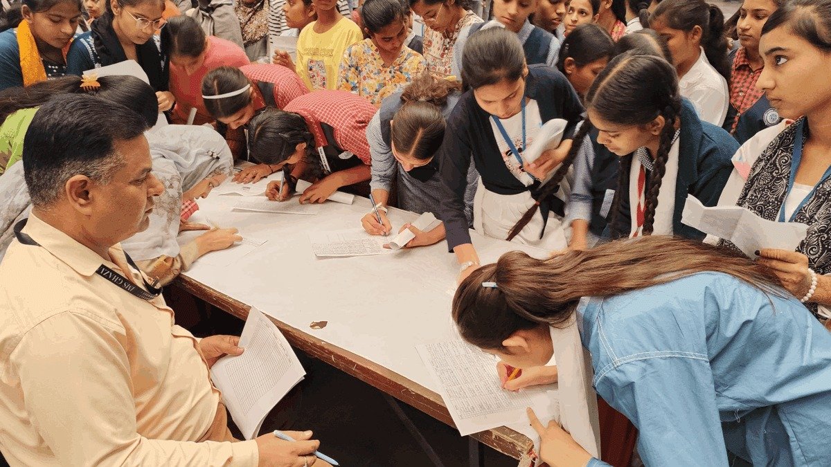 दूसरे चरण की छात्रवृत्ति वितरण समारोह आज 1 atal mahashavara chhataravatata