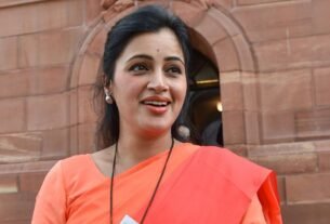 1713347098120 navneet 0 sixteen