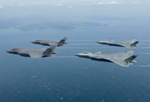 US china fighter jet face off 17