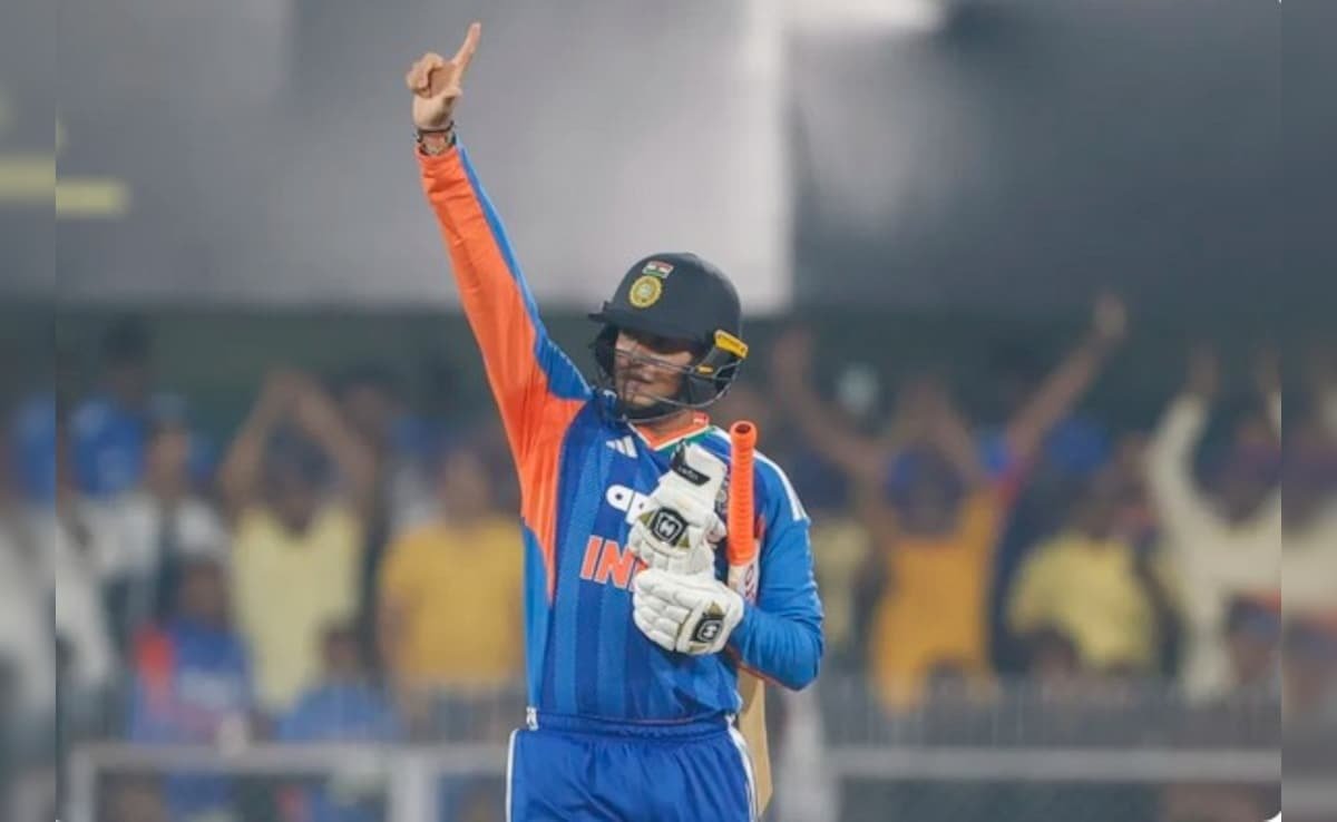 e46mhslg indian opener abhishek