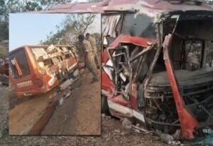 Overturned Hyderabad–Nagpur trav