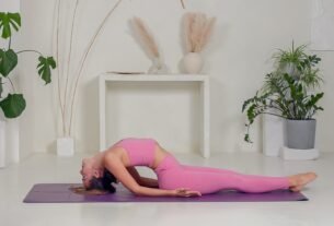 Fish Pose Matsyasana 06 Sara Ticha fe712b2f e988 4c18 a272 2b06d87841fb