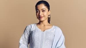 रश्मिका ने ‘माइसा’ की शूटिंग पूरी होने पर जताई खुशी 1 image 16