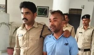 ratlam man poured petrol 215416 1780054166734 m