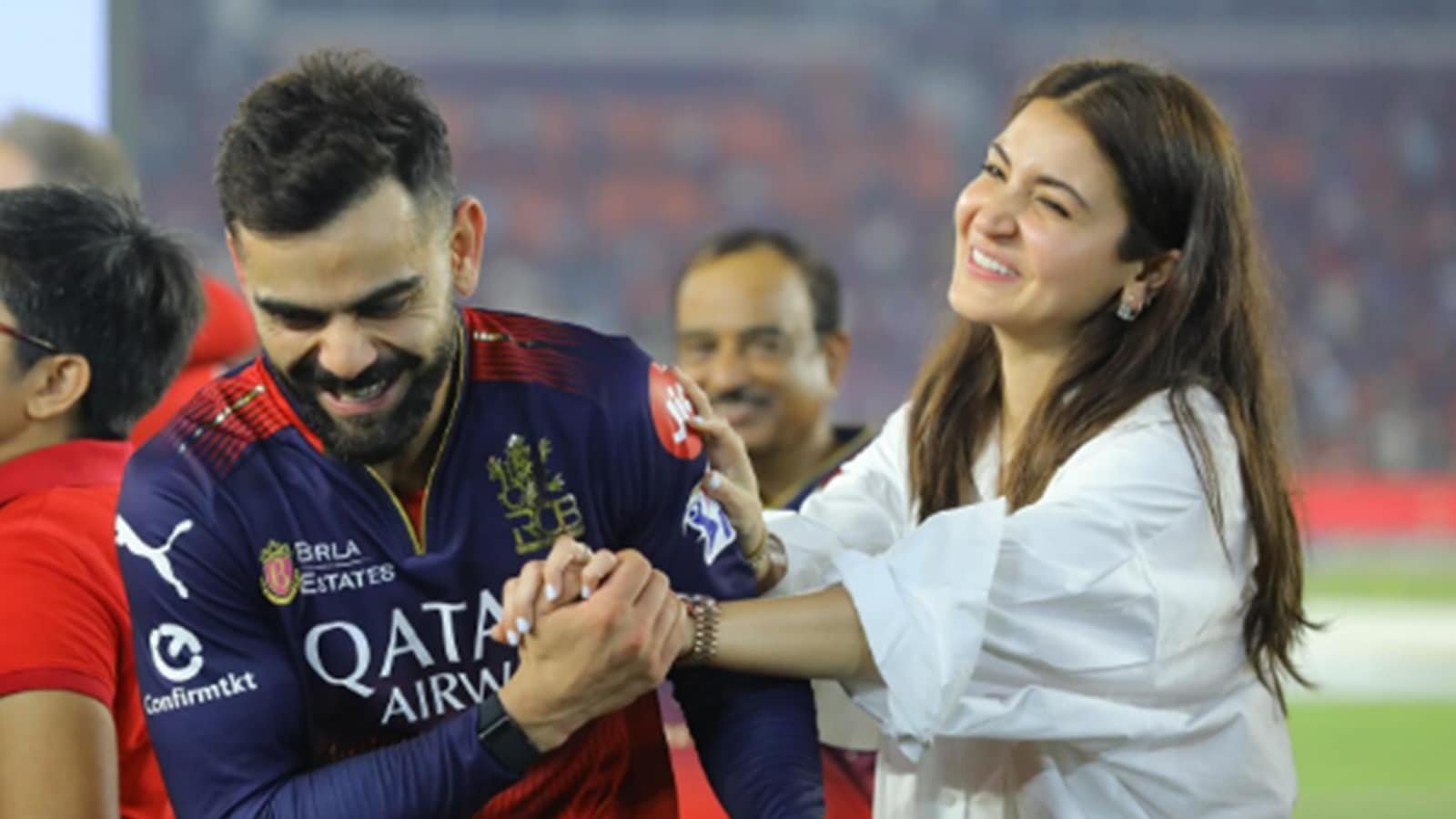 virat kohli anushka 1600 insta