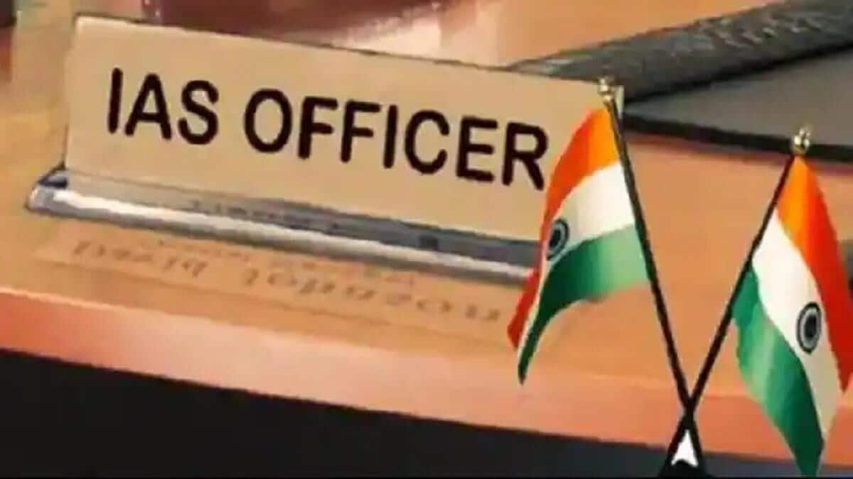 बिहार में 14 आईएएस अधिकारियों का तबादला, कई अफसरों को मिली नई जिम्मेदारी 1 6936e69060edb photo representational 303157571 16x9 1