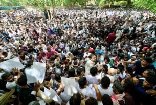 CJP Protest Jantar Mantar Cockroach