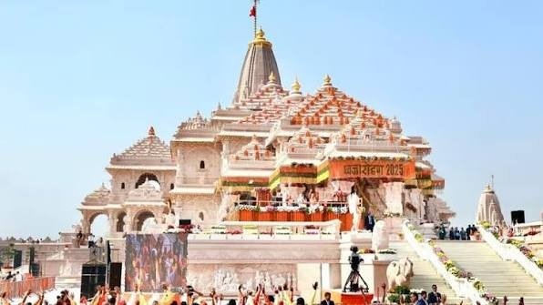 राम मंदिर को दान की गई 200 किलो चांदी की ईंटों पर उठे सवाल 1 image 85