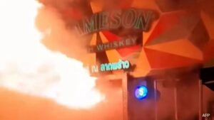 aho470u8 bangkok pub fire 625x300 13 July 26