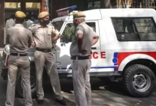 policee 1677863825177 1709461496835