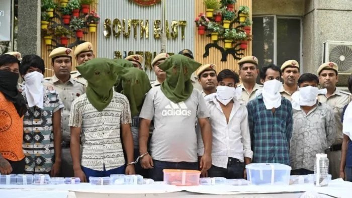 72 घंटे के अभियान में पुलिस की बड़ी सफलता, 44 आरोपी गिरफ्तार 1 20 09 2025 delhi police 24054338 m