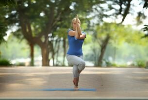 Garudasana eagle pose yoga pose